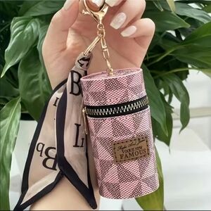 Retrò triangles print barrel lipstick holder